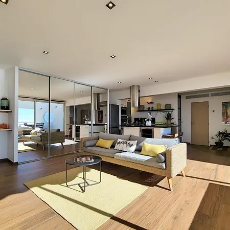Beautiful 65m With Terrace Sea View Pool Apartment